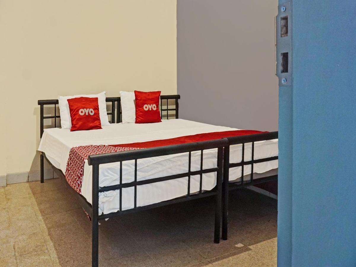 Hotel Oyo 91658 Luci'S House Dżakarta Zewnętrze zdjęcie