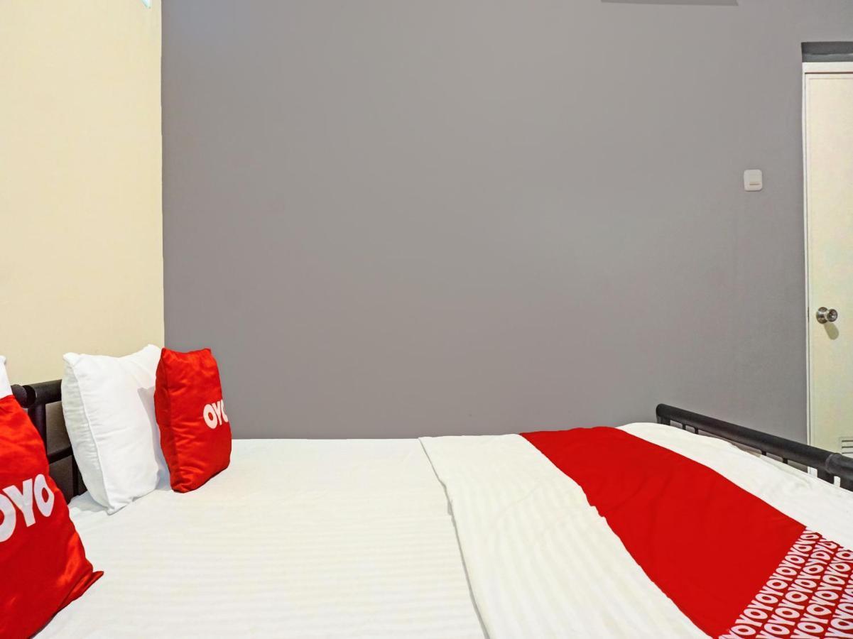 Hotel Oyo 91658 Luci'S House Dżakarta Zewnętrze zdjęcie